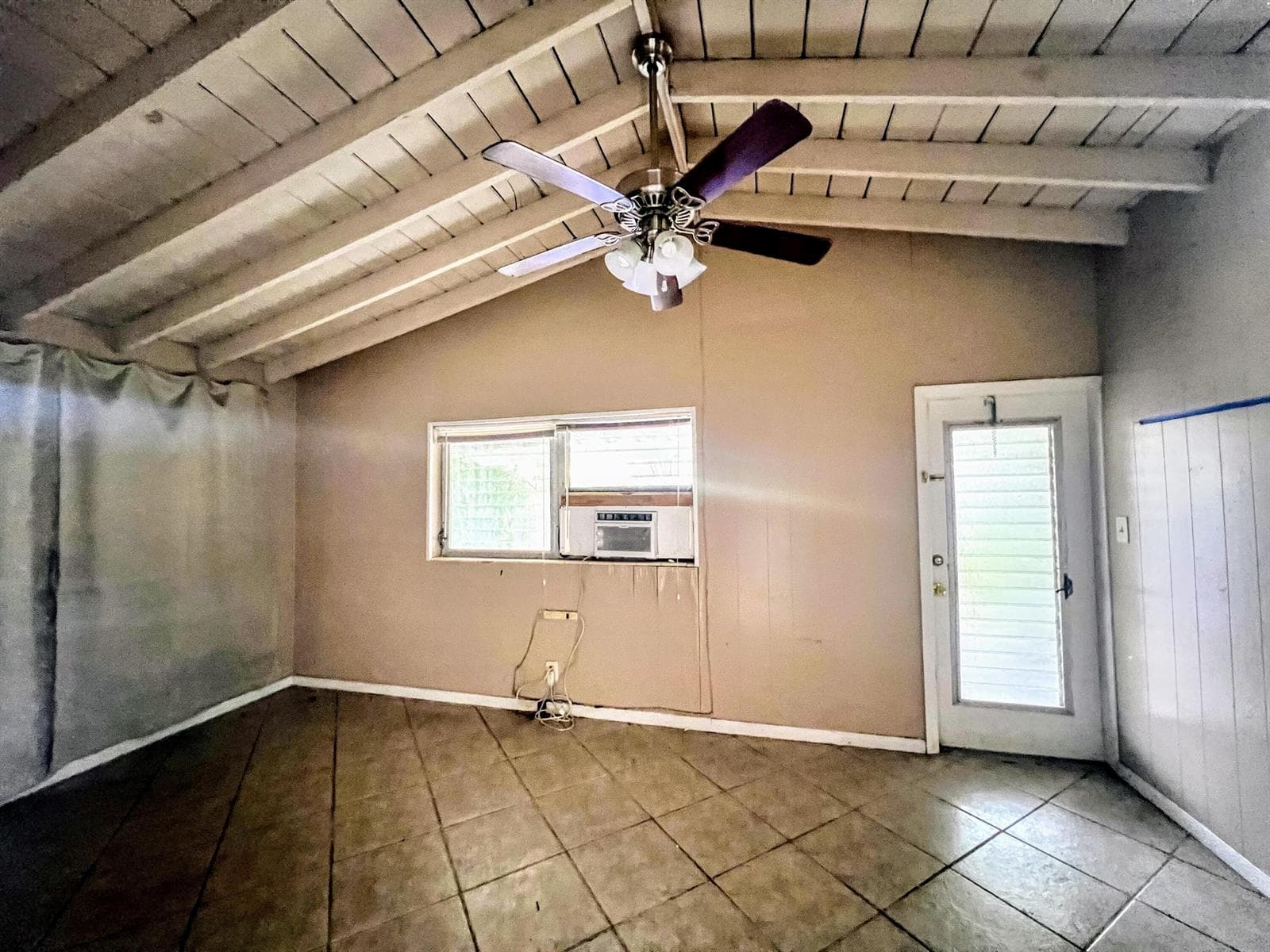 1732 NE 15TH Avenue, Fort Lauderdale, FL 33305 — zdjęcie 4