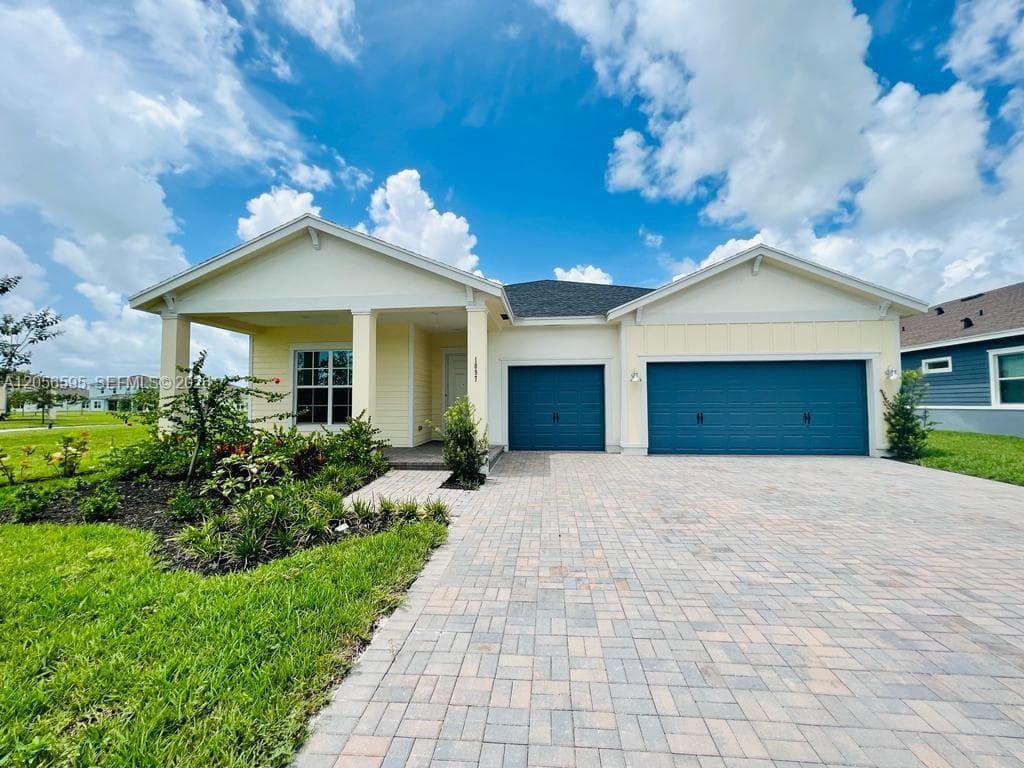 1097 Haywagon Trl # 1097, Loxahatchee, FL 33470
