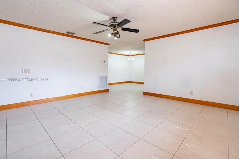 3438 SW 2nd St, Miami, FL 33135 — zdjęcie 5