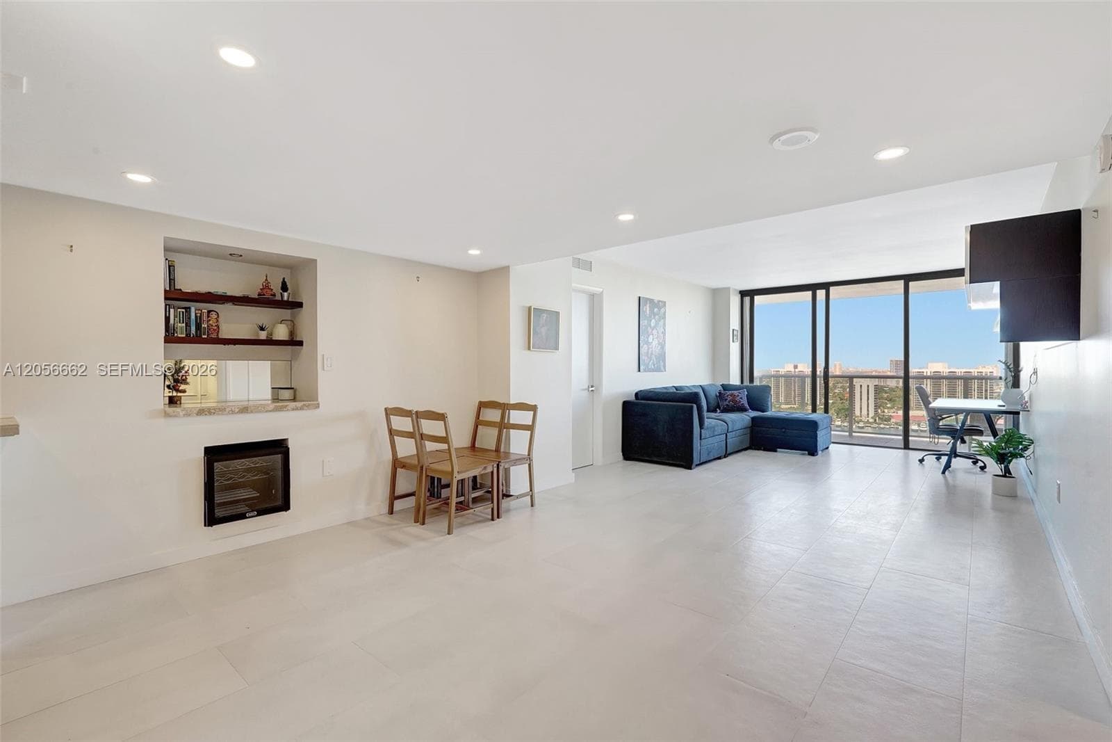 3675 N Country Club Dr # 2310, Aventura, FL 33180 — zdjęcie 4