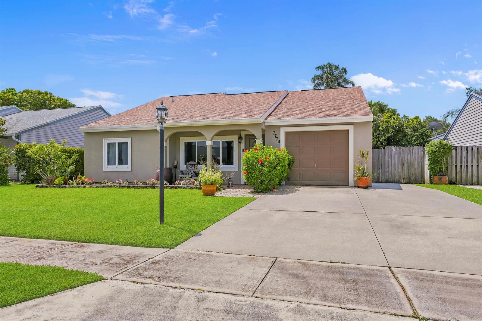 7779 Blairwood Circle N, Lake Worth, FL 33467 — zdjęcie 2