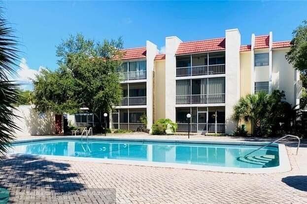 632 NW 13th Street # 16, Boca Raton, FL 33486