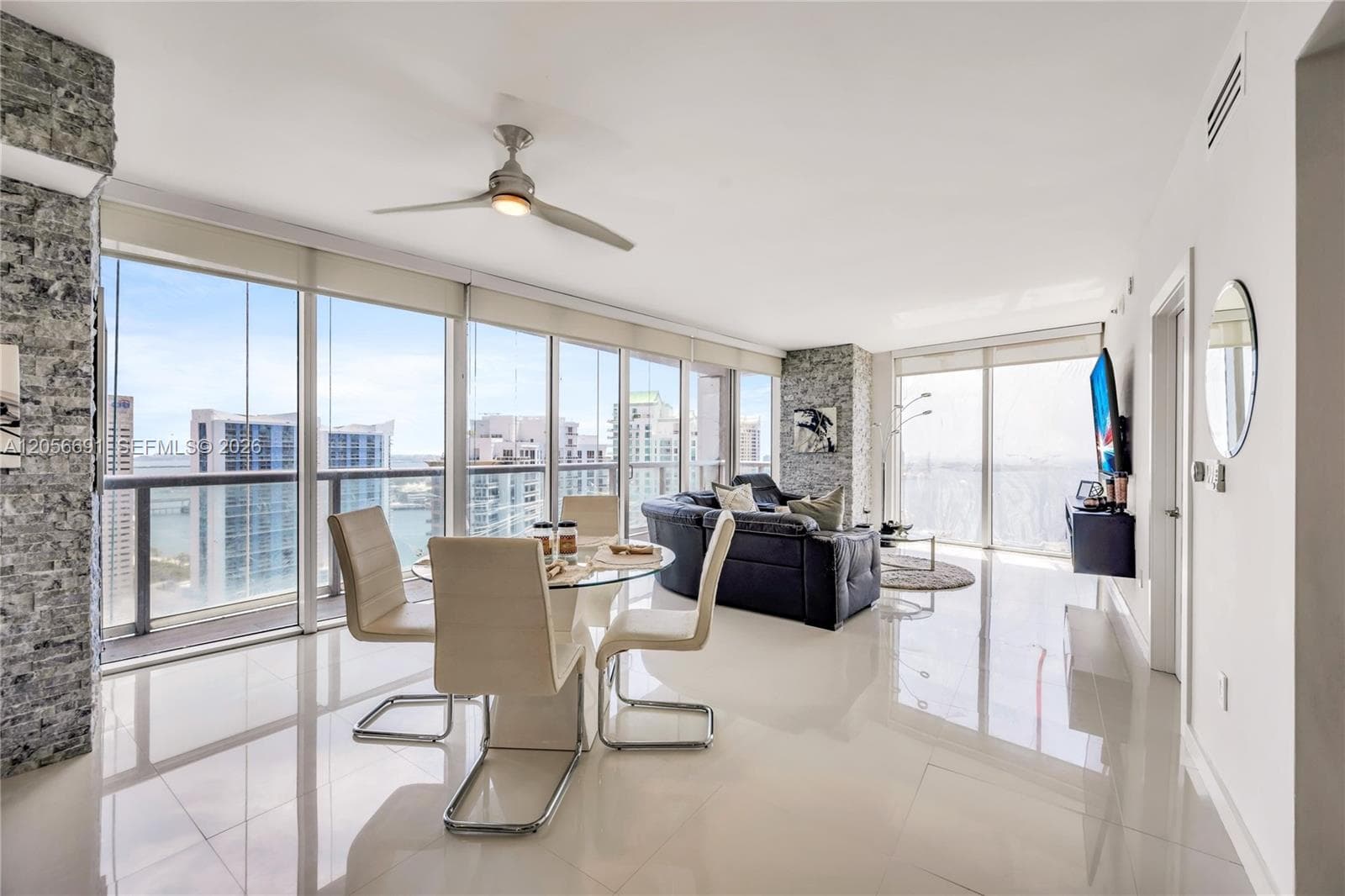 495 Brickell Ave # 3702, Miami, FL 33131 — zdjęcie 3