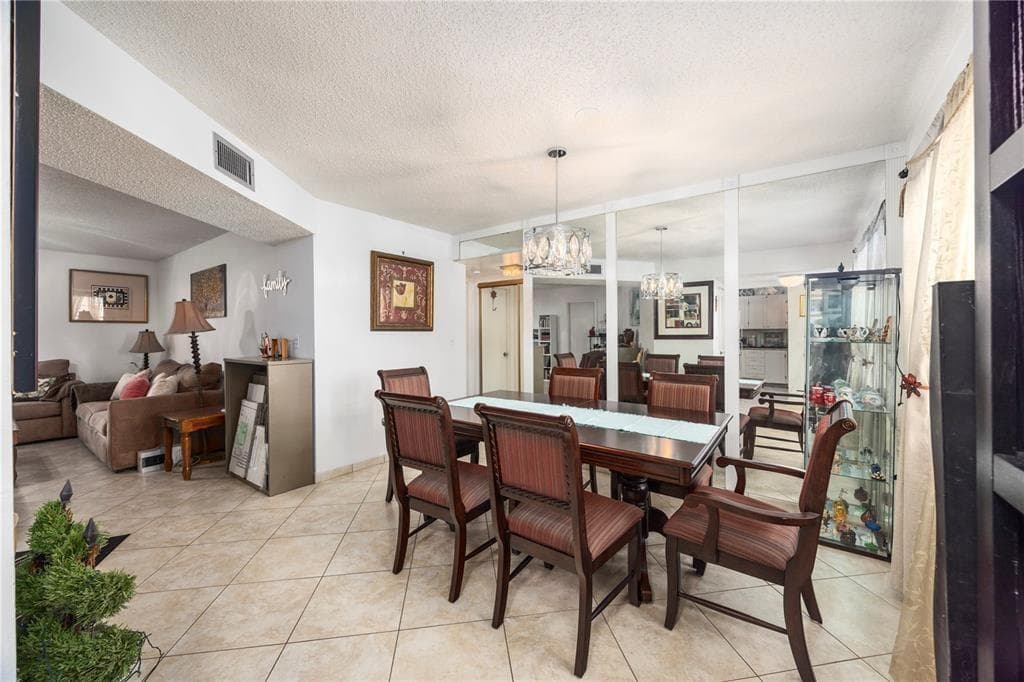 3990 NW 42ND Avenue # 311, Lauderdale Lakes, FL 33319 — zdjęcie 3