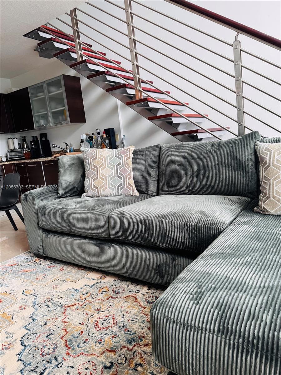 41 SE 5th # 2204, Miami, FL 33131