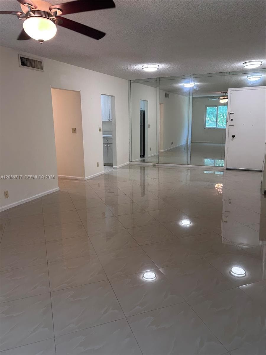 5700 NE 22nd Way # 324, Fort Lauderdale, FL 33308 — zdjęcie 3