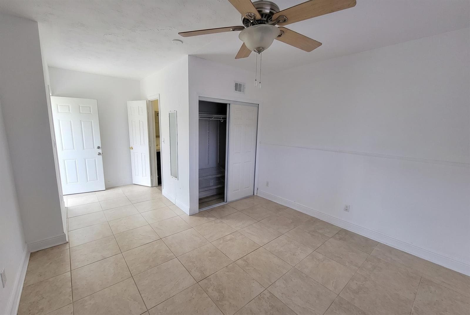 2021 NW 85TH Avenue, Pembroke Pines, FL 33024 — zdjęcie 4