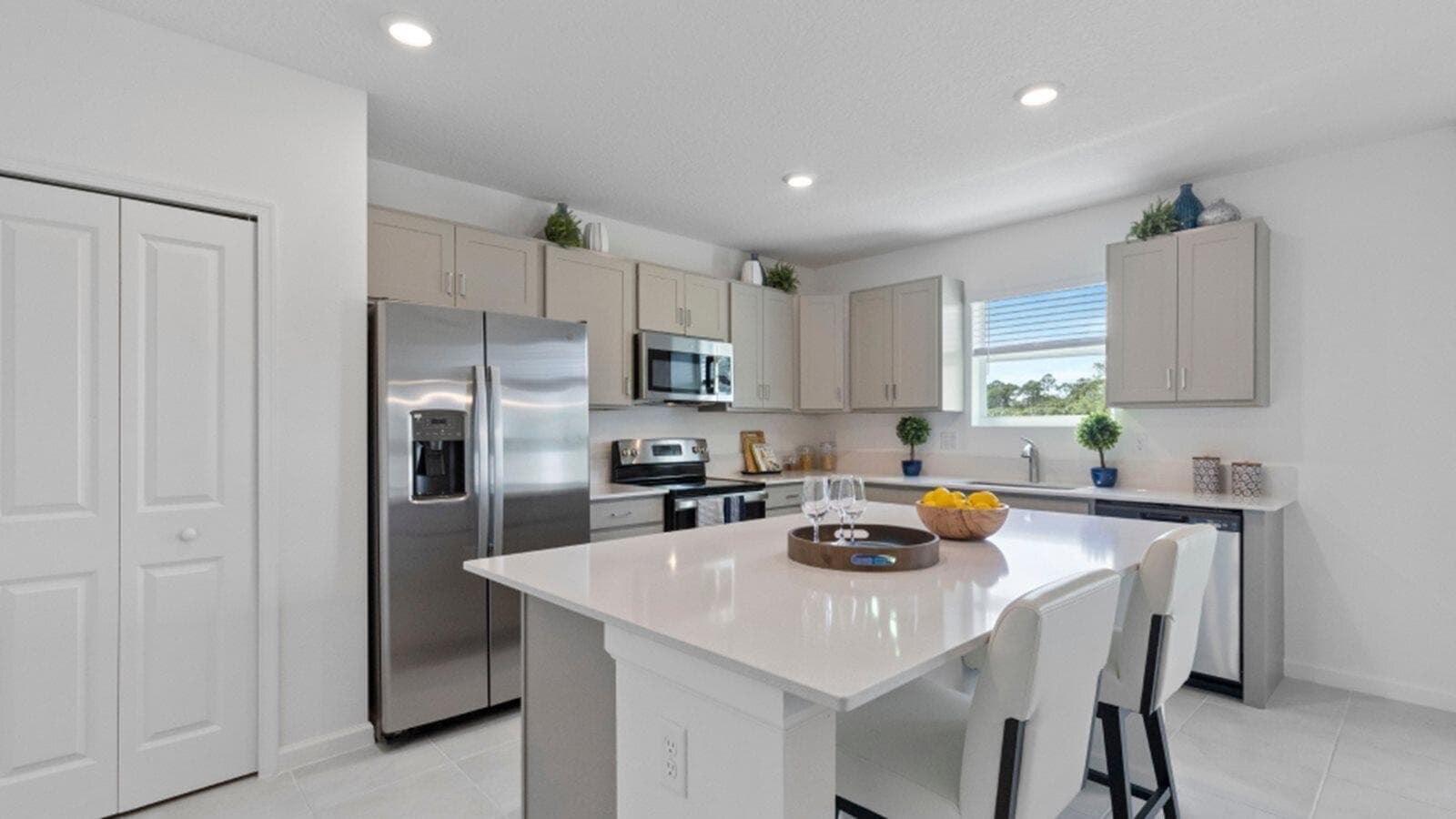 3207 SPANISH CEDAR Place, Fort Pierce, FL 34946 — zdjęcie 2