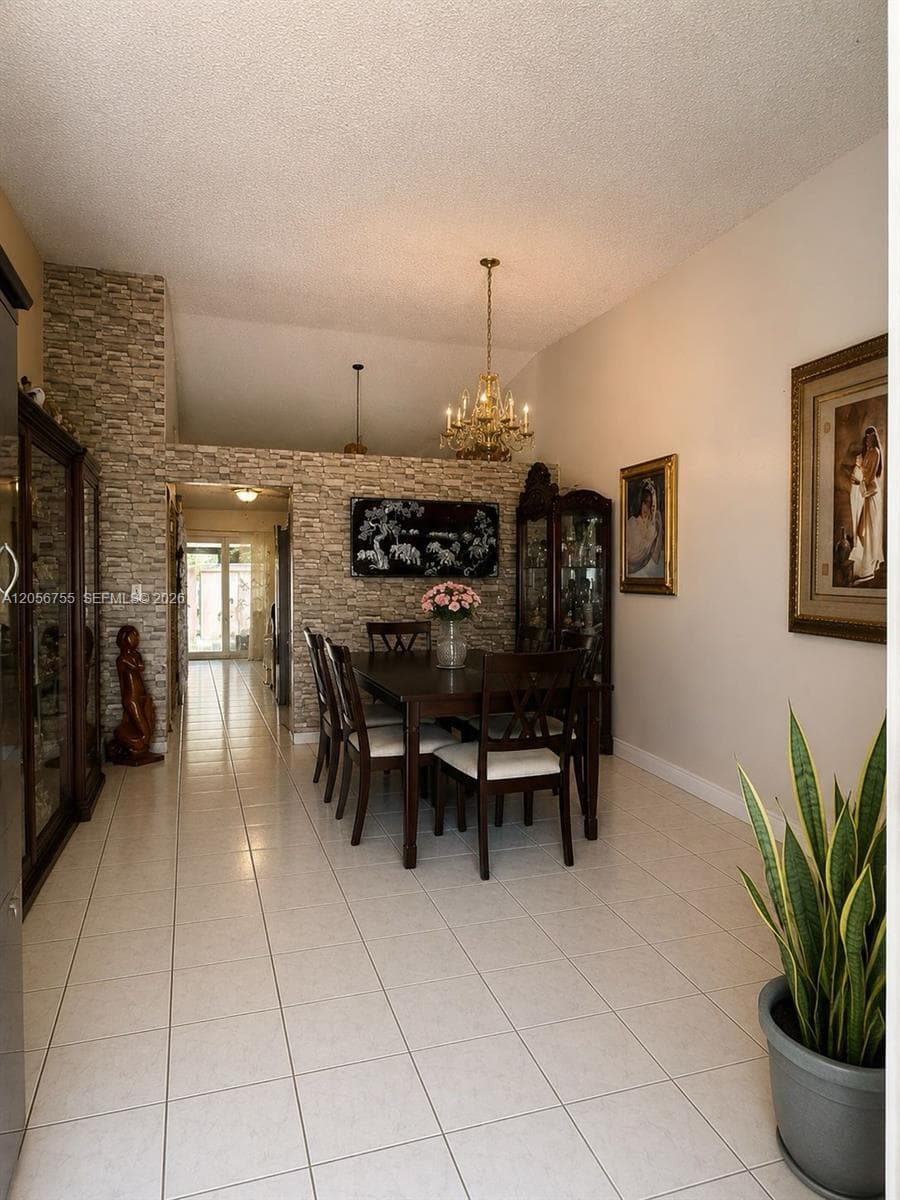 5941 W 20th Ln, Hialeah, FL 33016 — zdjęcie 3