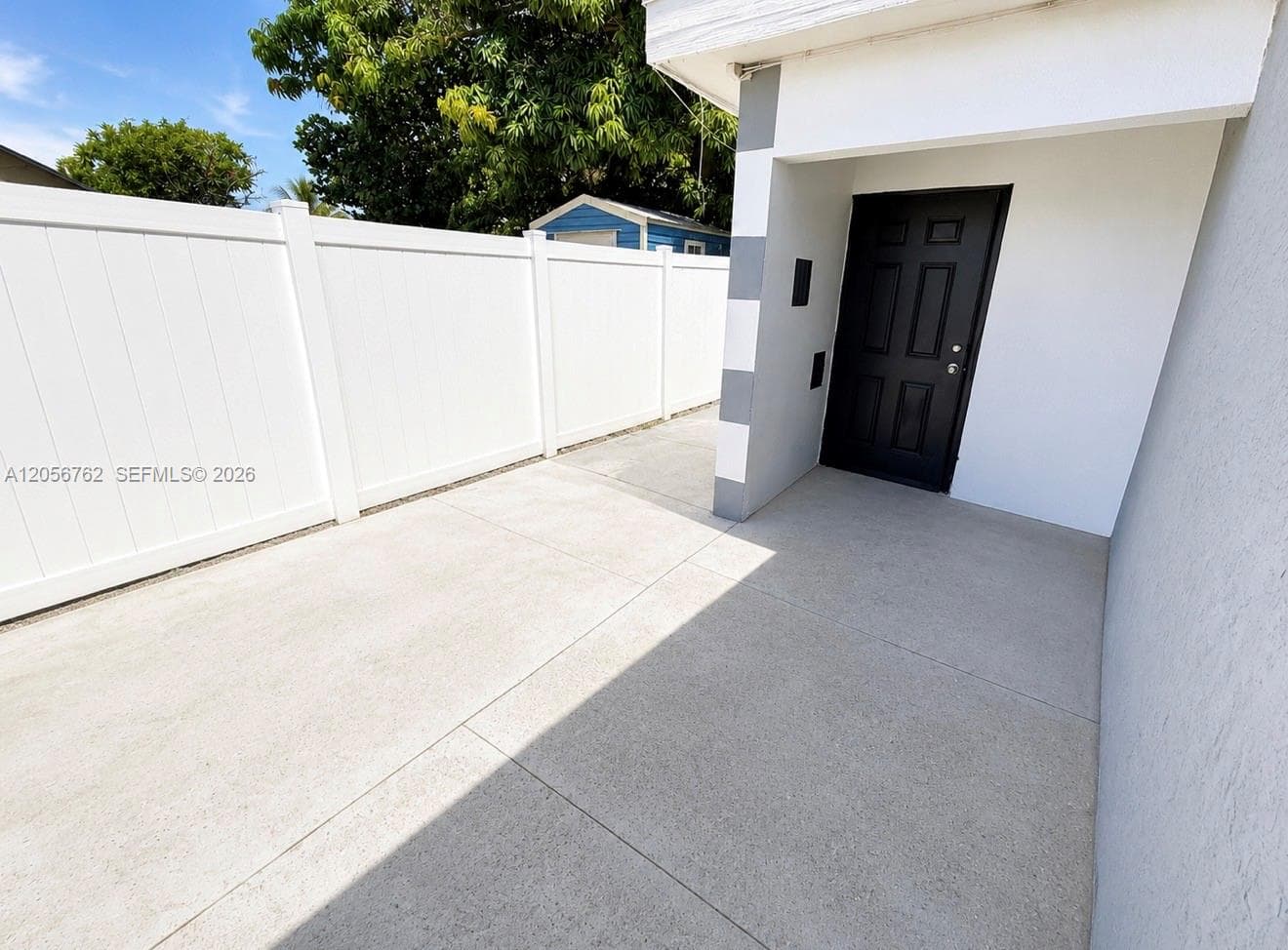 3461 Charleston Blvd # 2, Fort Lauderdale, FL 33312