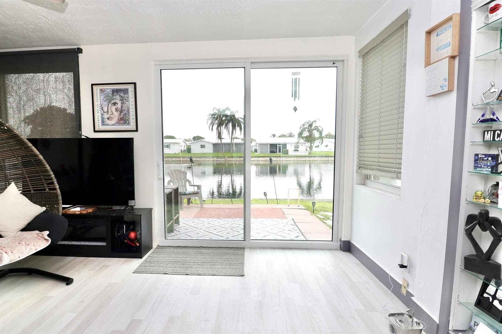 8103 NW 58TH Place, Tamarac, FL 33321 — zdjęcie 4