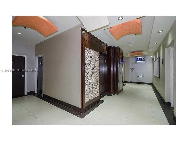 12550 Biscayne Blvd # 403, North Miami, FL 33181 — zdjęcie 5