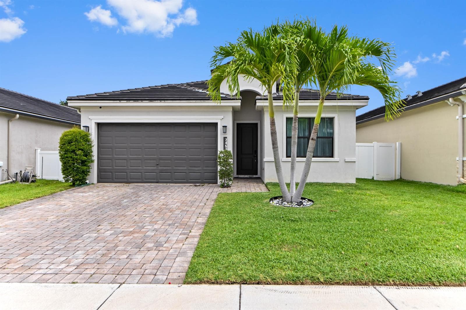 7461 Moonrise Drive, Lake Worth, FL 33467 — zdjęcie 2