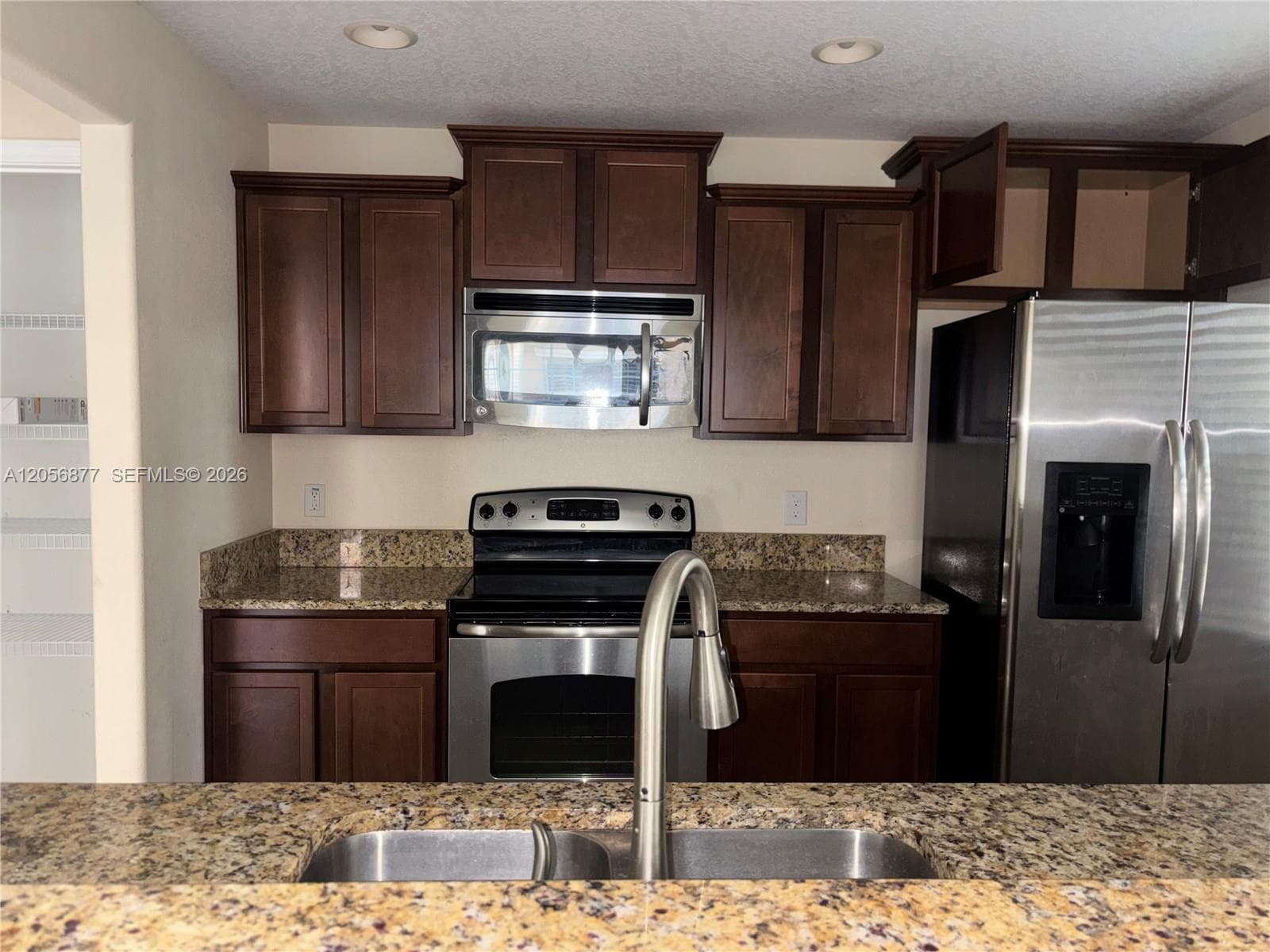 360 Carina Cir # 360, Other City - In The State Of Florida, FL 32773 — zdjęcie 3
