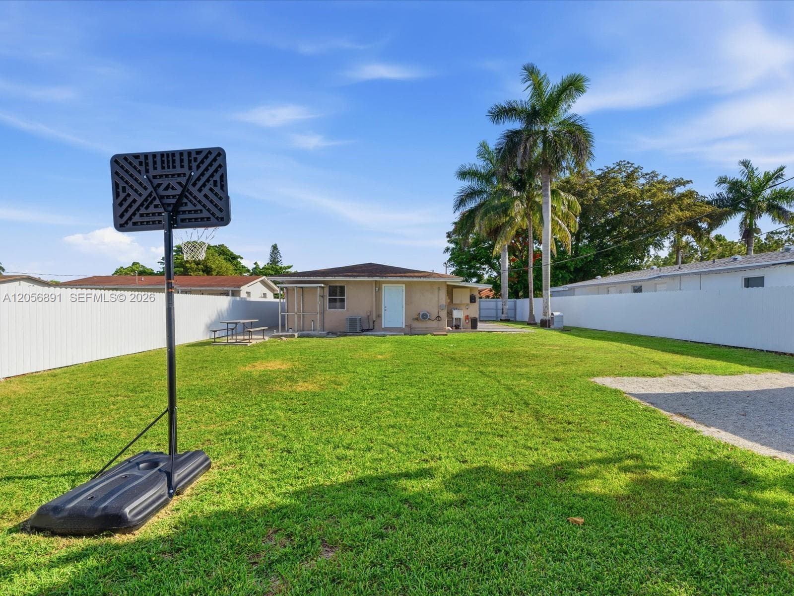 827 SW 3rd St, Florida City, FL 33034 — zdjęcie 4
