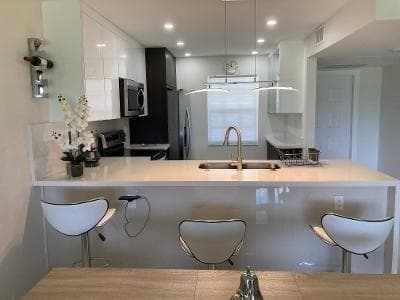 565 OAKS Lane # 305, Pompano Beach, FL 33069 — zdjęcie 3