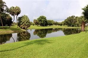 565 OAKS Lane # 305, Pompano Beach, FL 33069 — zdjęcie 4