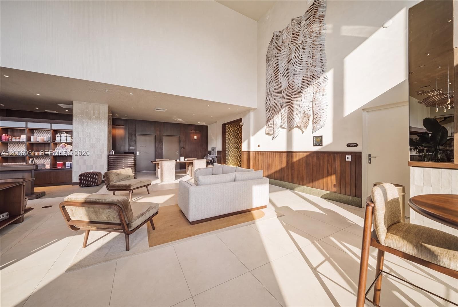 1611 SW 2nd avenue # 604, Miami, FL 33129