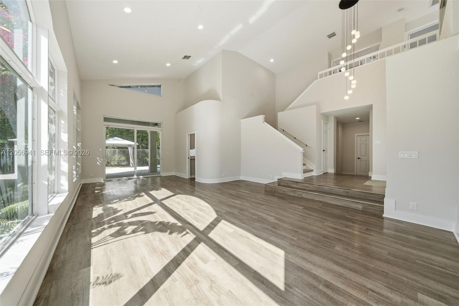 11070 Minneapolis Dr, Cooper City, FL 33026 — zdjęcie 2