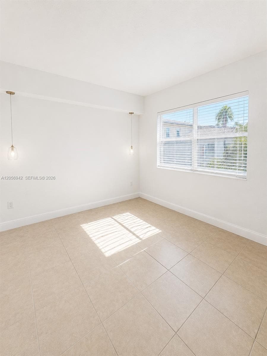2249 Johnson St, Hollywood, FL 33020 — zdjęcie 4