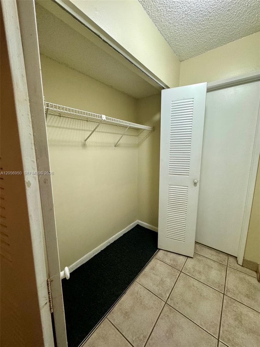 9945 Nob Hill Ct # 9945, Sunrise, FL 33351 — zdjęcie 5