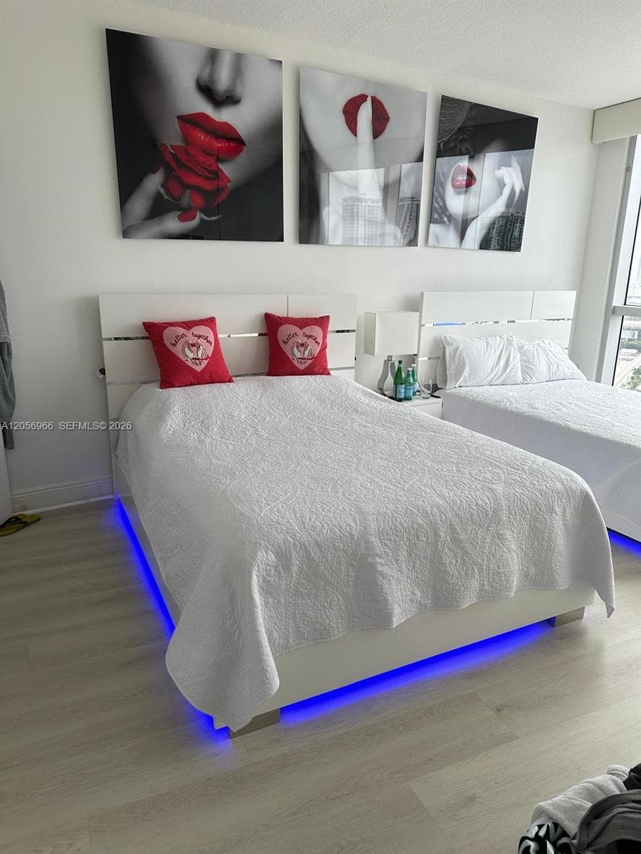 1750 N Bayshore Dr # 2914, Miami, FL 33132