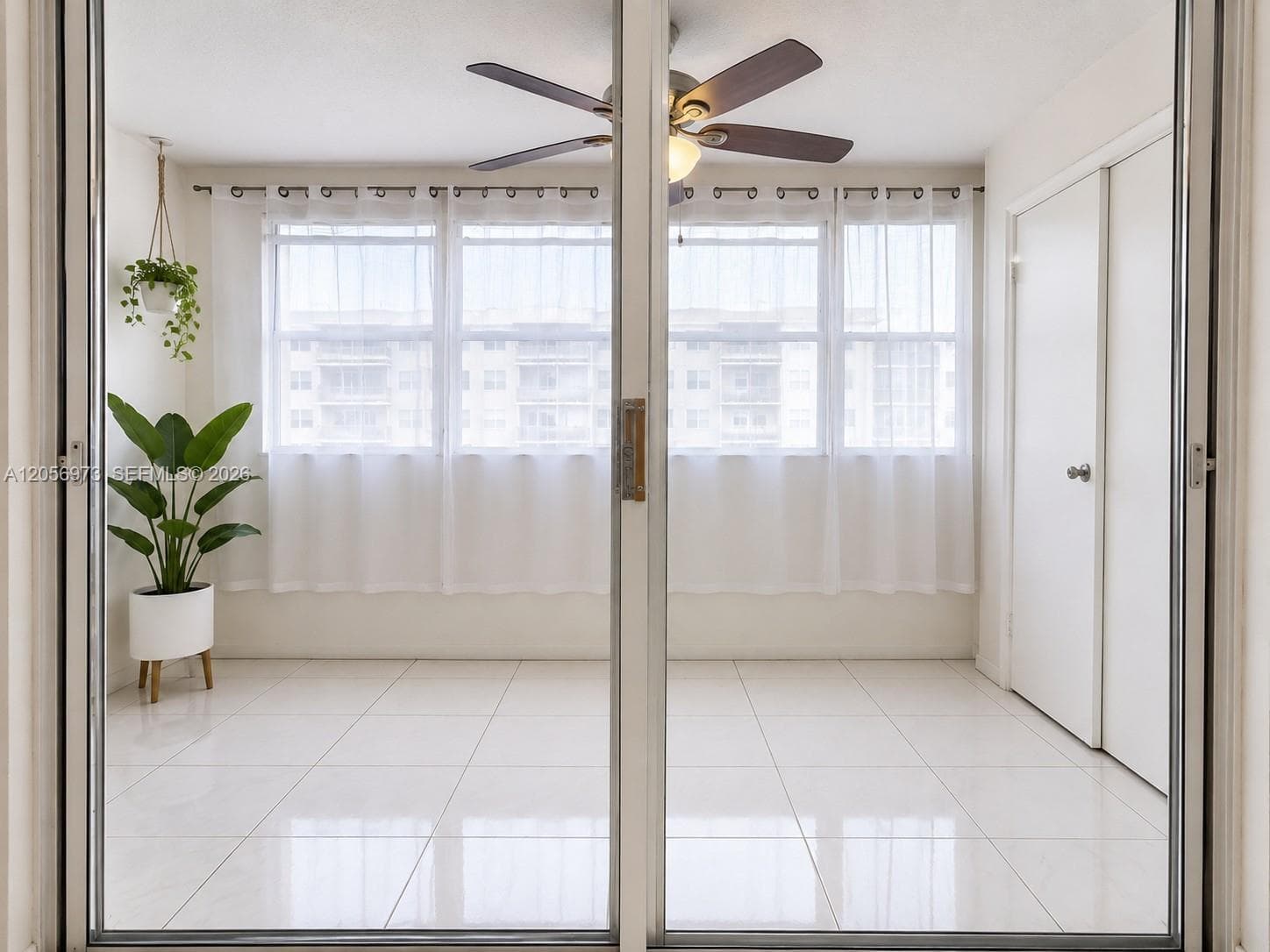 301 NE 14th Ave # 507, Hallandale Beach, FL 33009 — zdjęcie 4