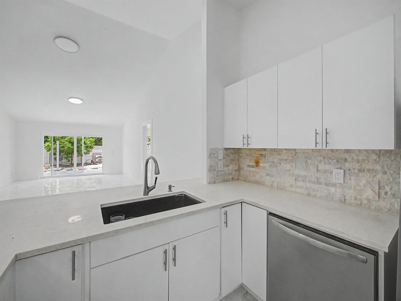 8464 Lakepoint Court, Wellington, FL 33467 — zdjęcie 5