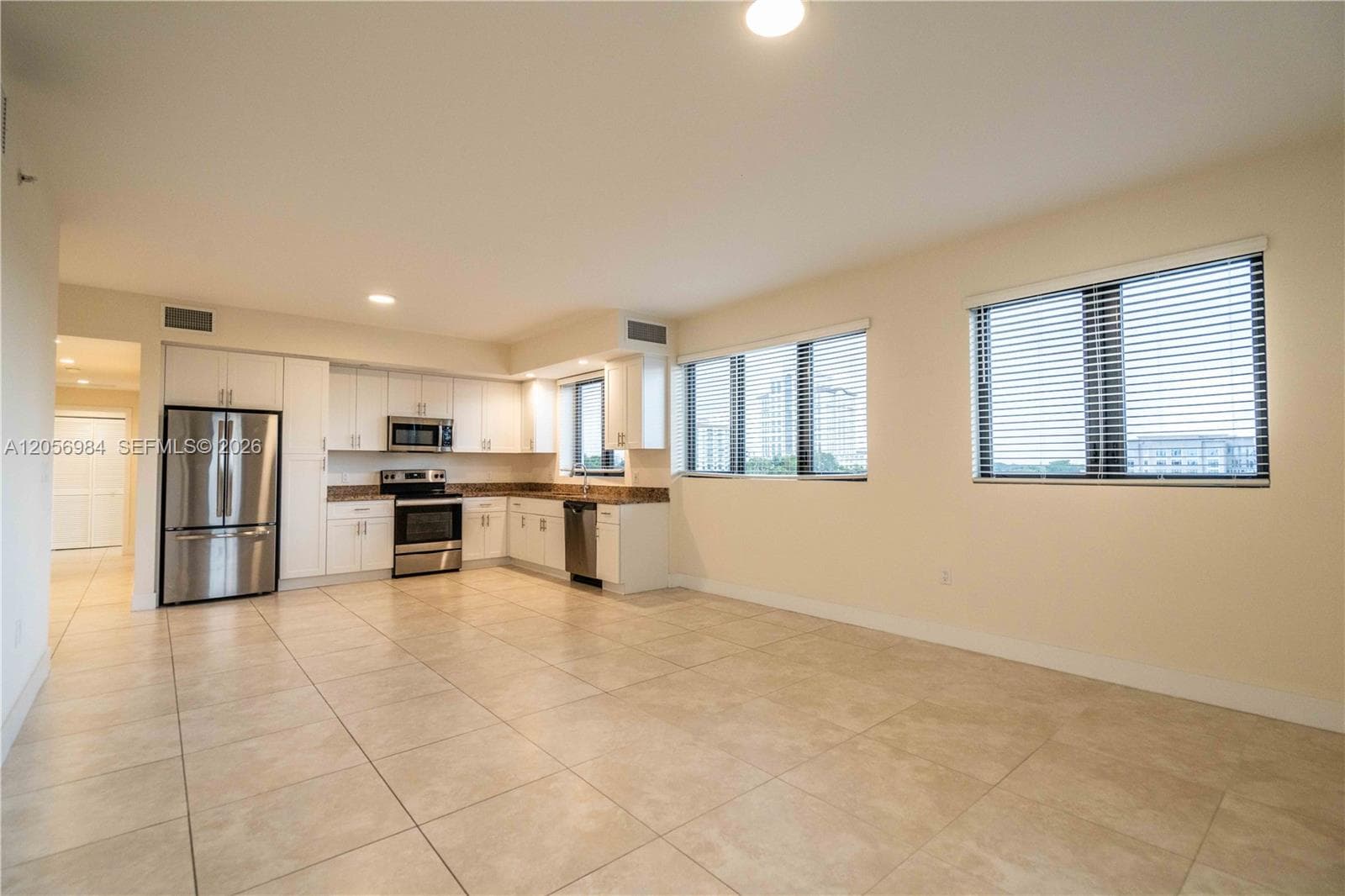 1091 Galiano St # 502, Coral Gables, FL 33134 — zdjęcie 5