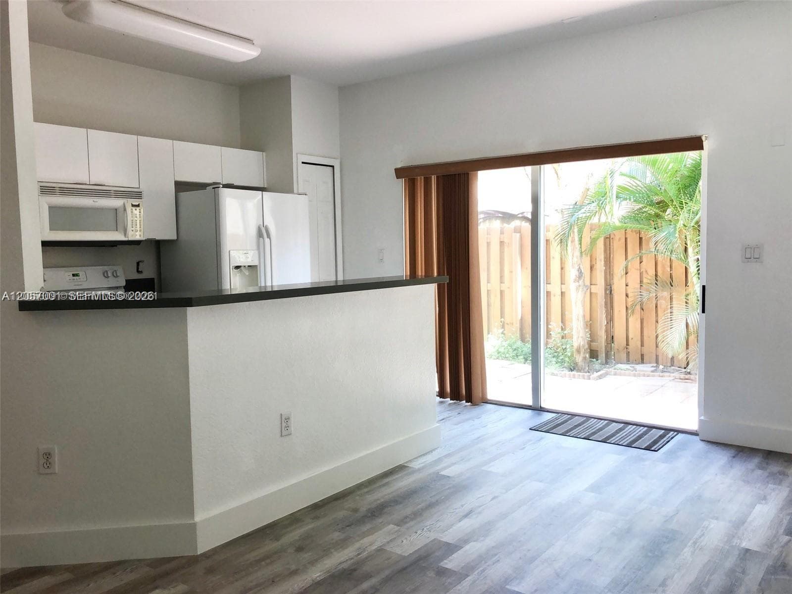 8527 NW 108th Ave # 4-41, Doral, FL 33178 — zdjęcie 2