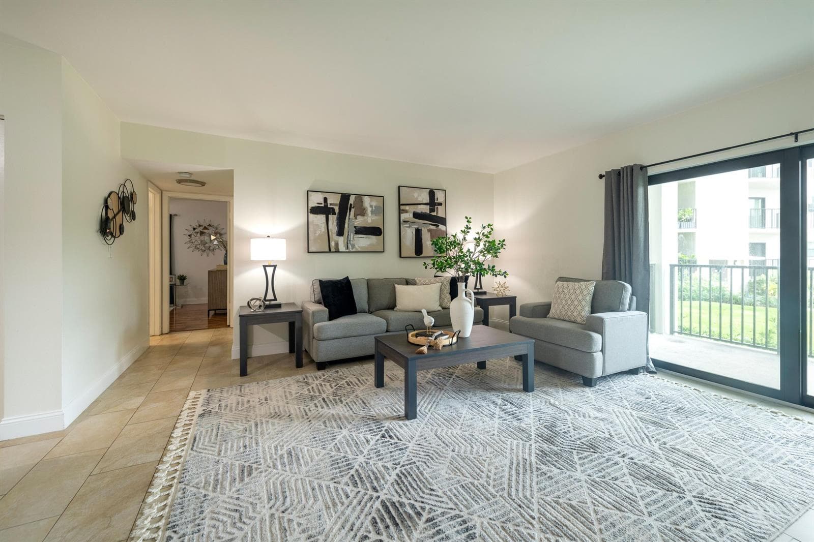 900 RIVER REACH Drive # 104, Fort Lauderdale, FL 33315 — zdjęcie 2