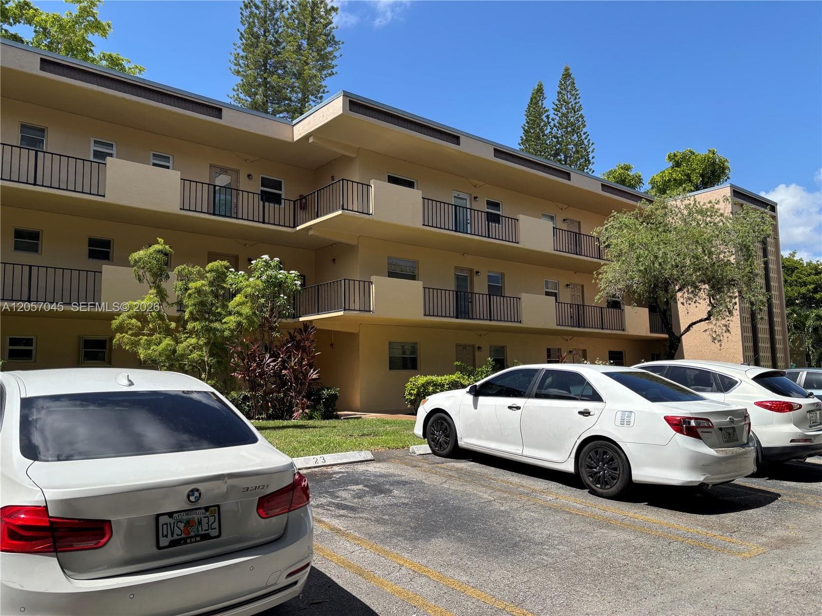 100 Ashbury Rd # 107, Hollywood, FL 33024 — zdjęcie 2