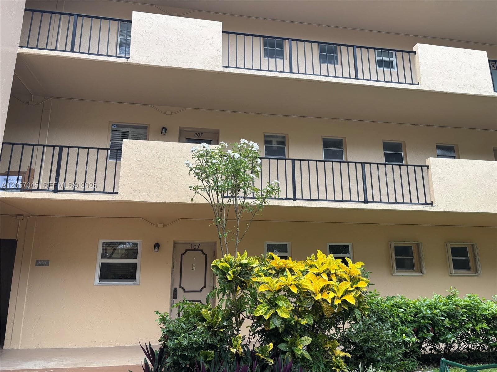 100 Ashbury Rd # 107, Hollywood, FL 33024 — zdjęcie 4