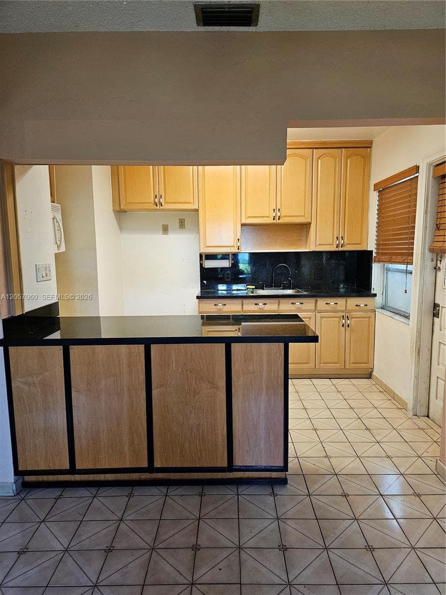 310 Ponce De Leon Blvd, Coral Gables, FL 33134 — zdjęcie 5