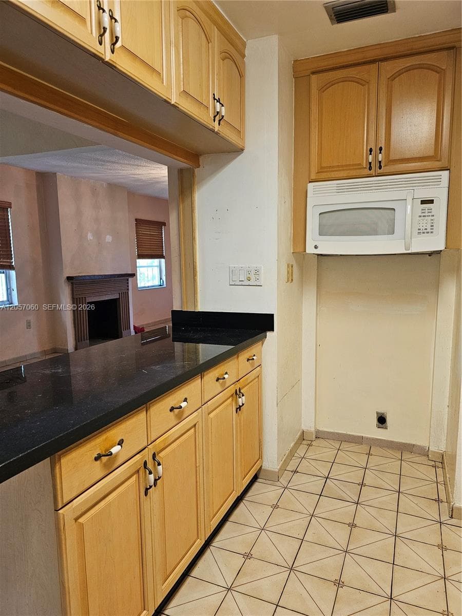 310 Ponce De Leon Blvd, Coral Gables, FL 33134 — zdjęcie 4