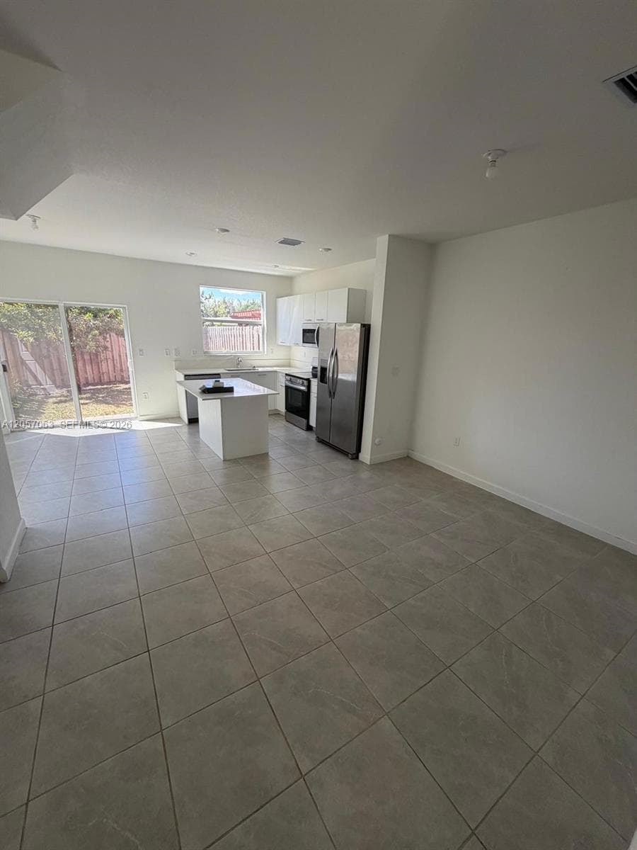 12359 NW 23RD CT # 12359, Miami, FL 33167 — zdjęcie 2