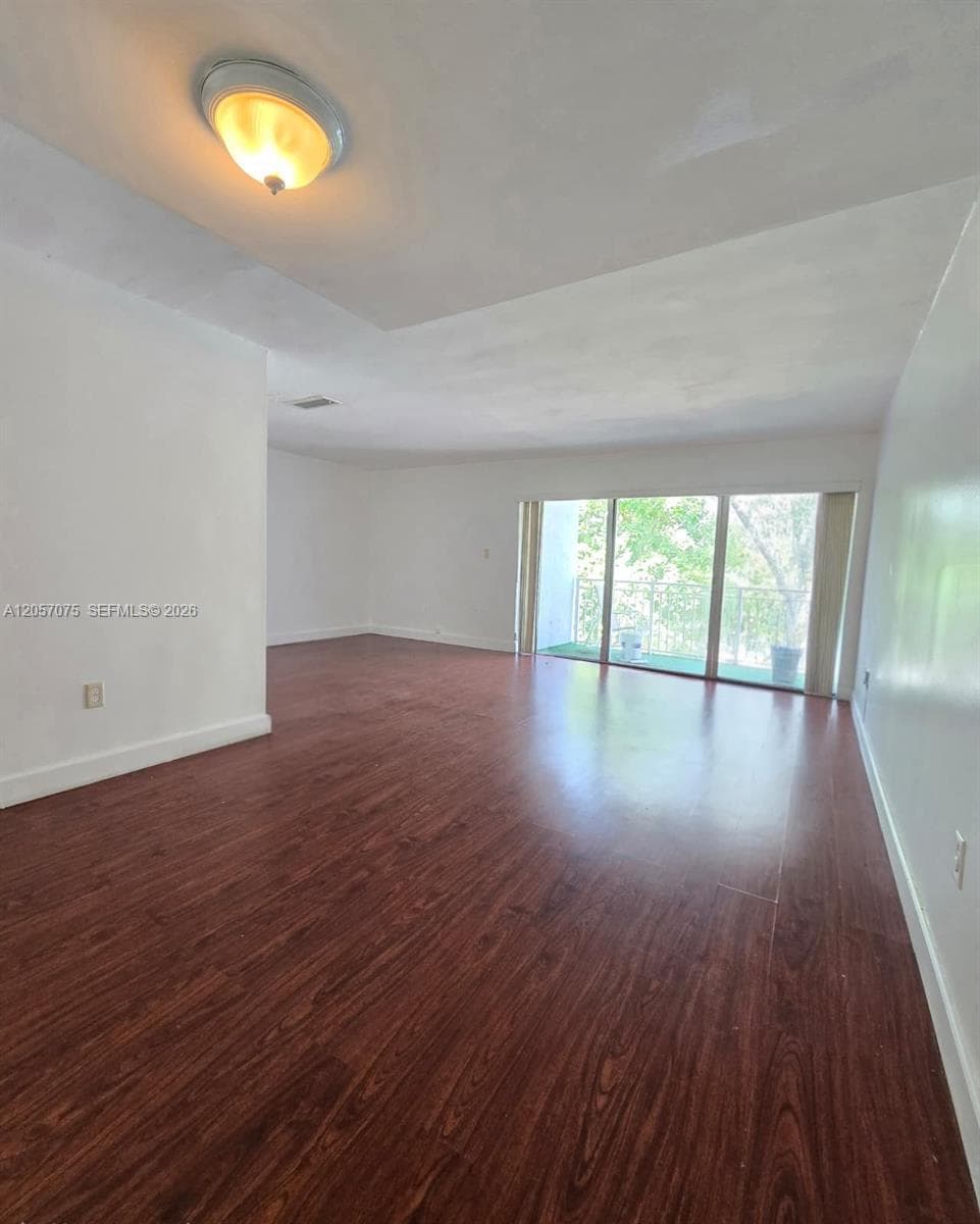 9357 Fontainebleau Blvd # D420, Miami, FL 33172 — zdjęcie 3
