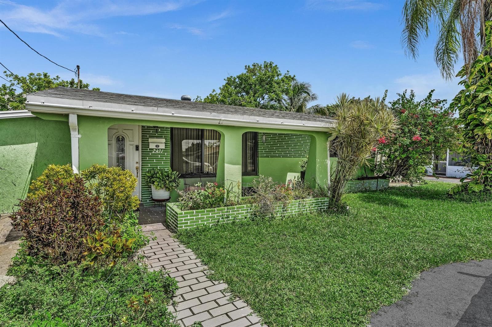 2131 Acapulco Drive, Miramar, FL 33023