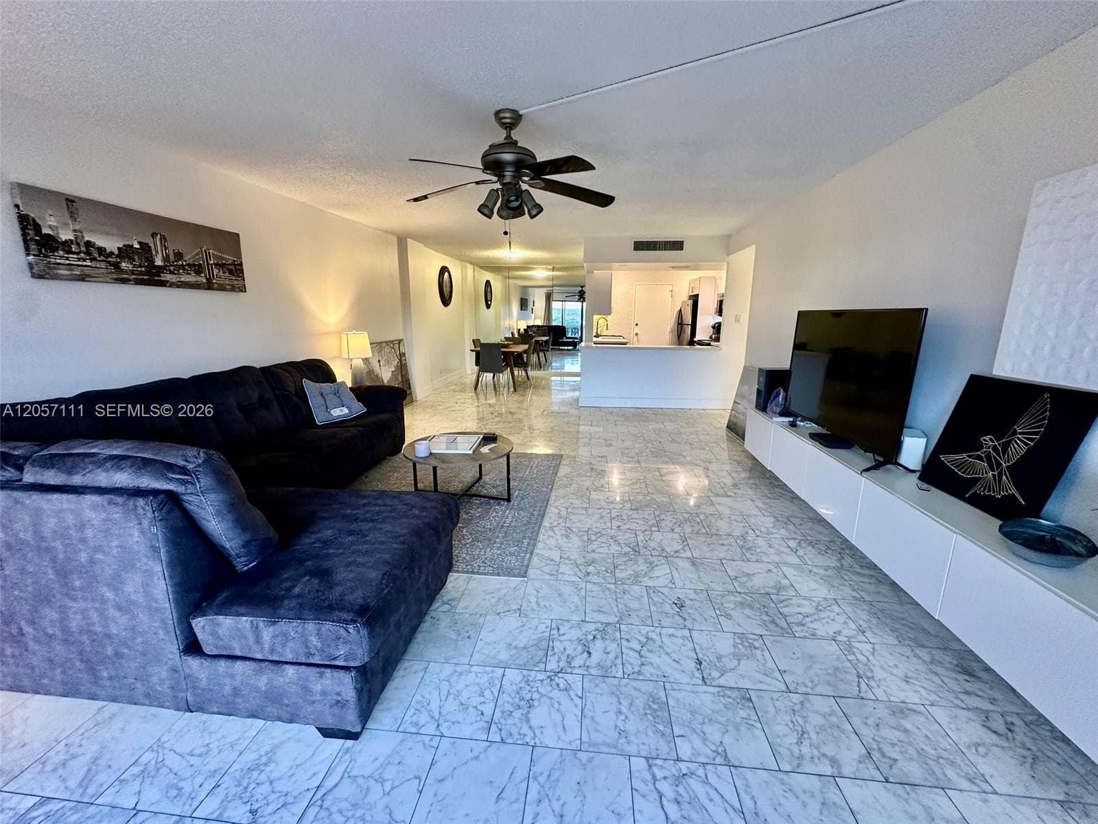 800 NE 195th St # 314, Miami, FL 33179 — zdjęcie 2