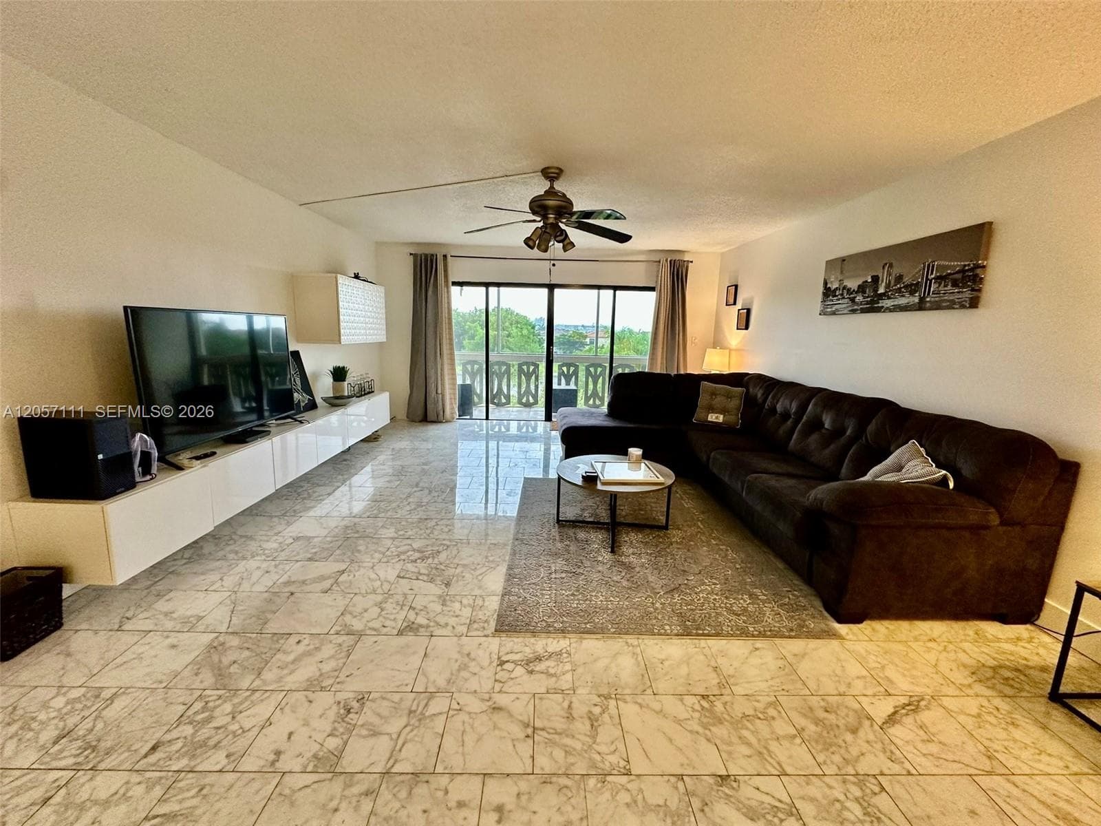 800 NE 195th St # 314, Miami, FL 33179 — zdjęcie 3