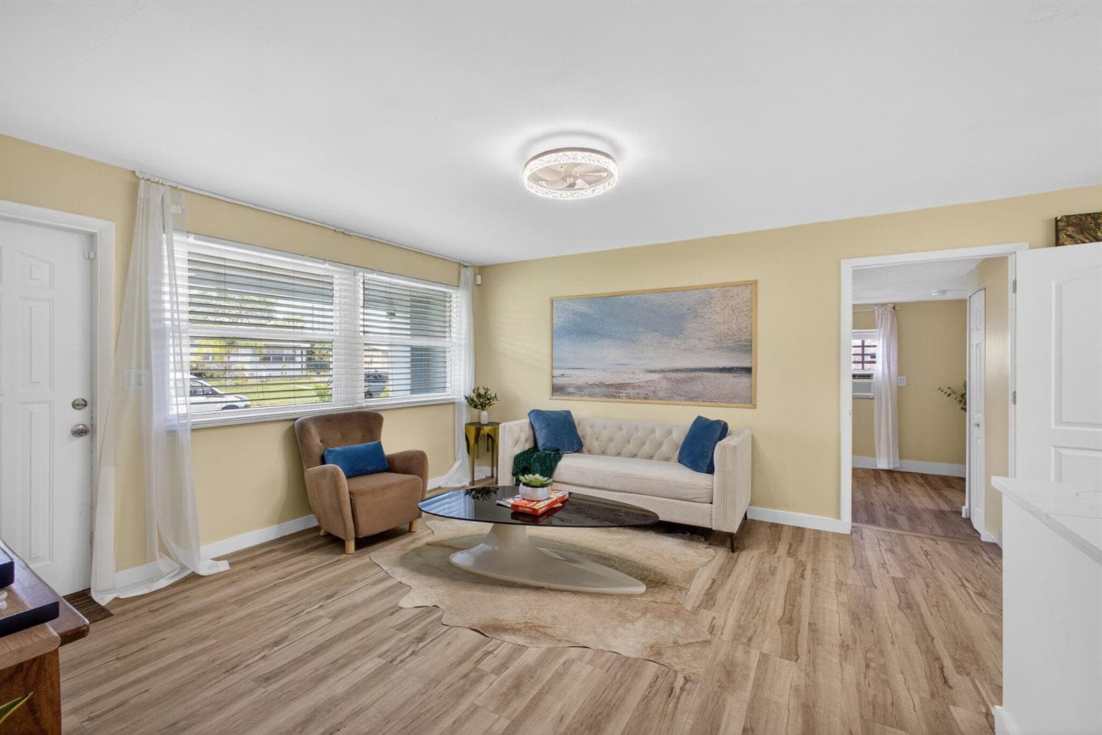140 W 31st Court, Riviera Beach, FL 33404 — zdjęcie 5