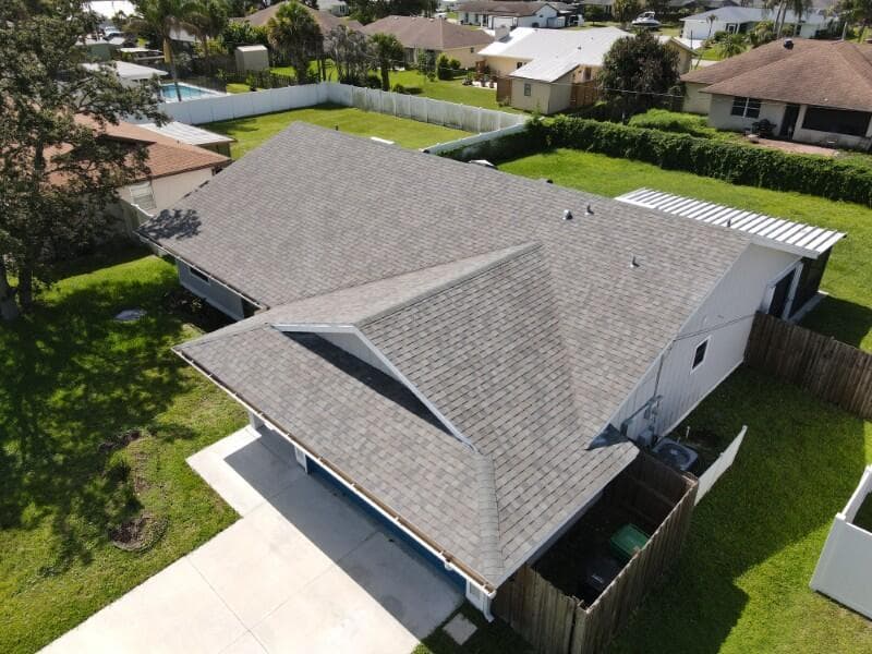 974 SE BELFAST Avenue, Port St. Lucie, FL 34983 — zdjęcie 2