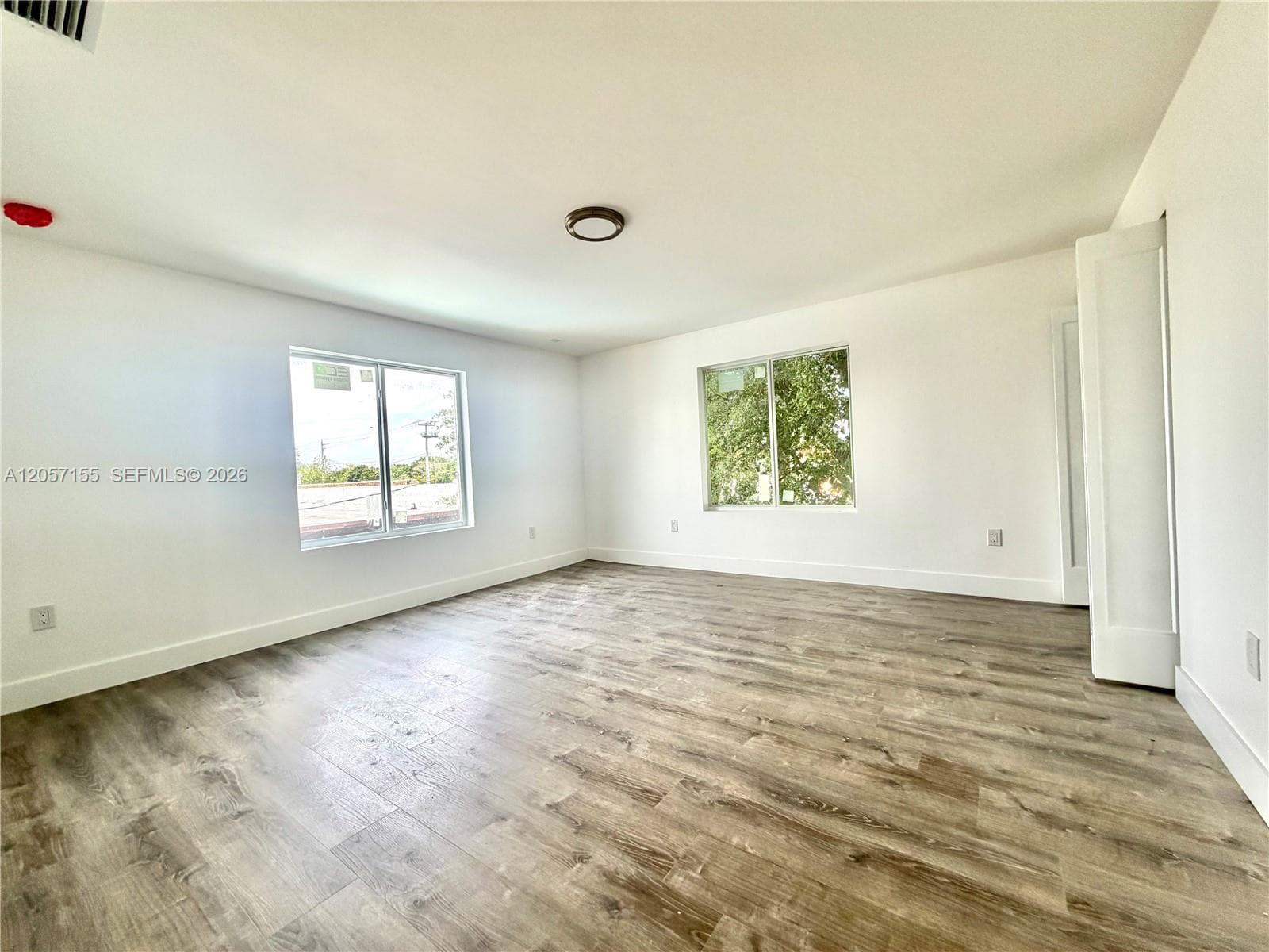 1629 NW 40th St # 1, Miami, FL 33142 — zdjęcie 5