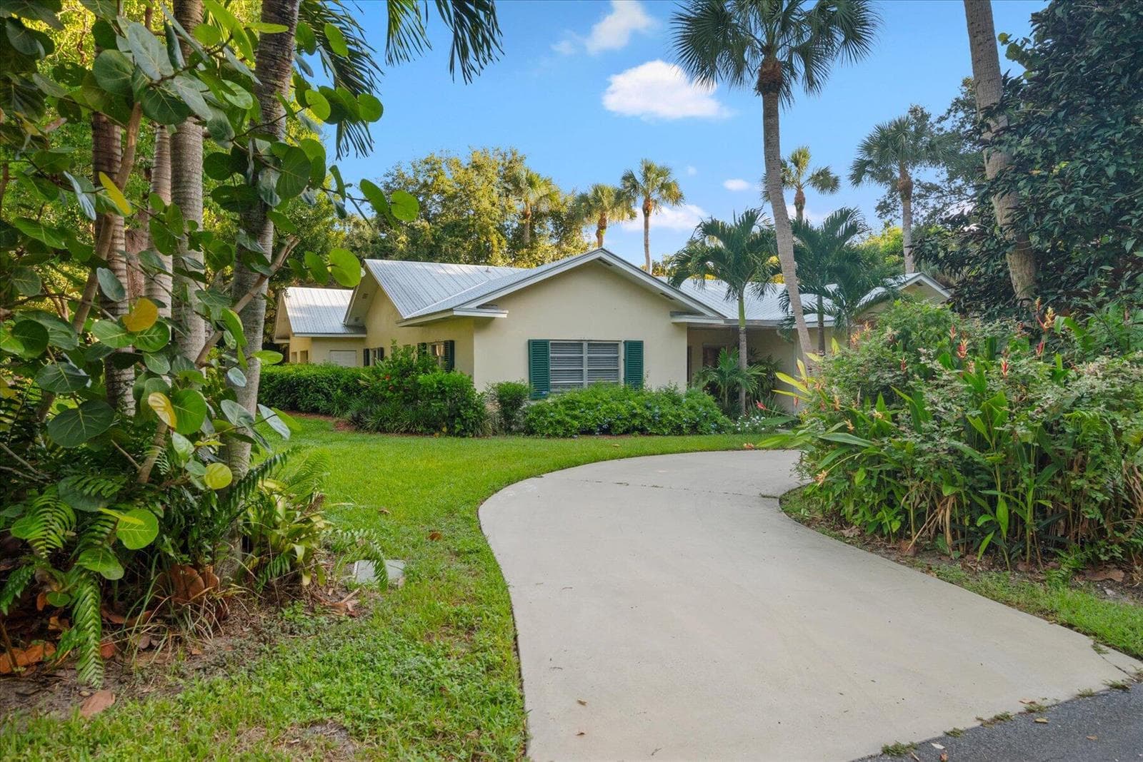 24 N Via Lucindia, Sewalls Point, FL 34996 — zdjęcie 5