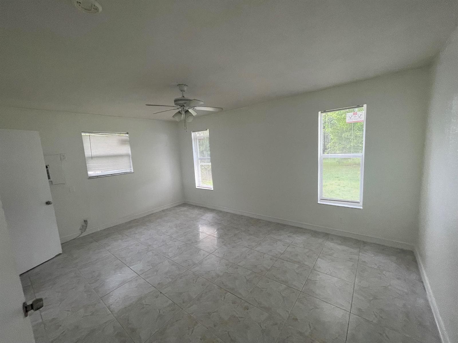 2819 POLK Street # B, Hollywood, FL 33020 — zdjęcie 2