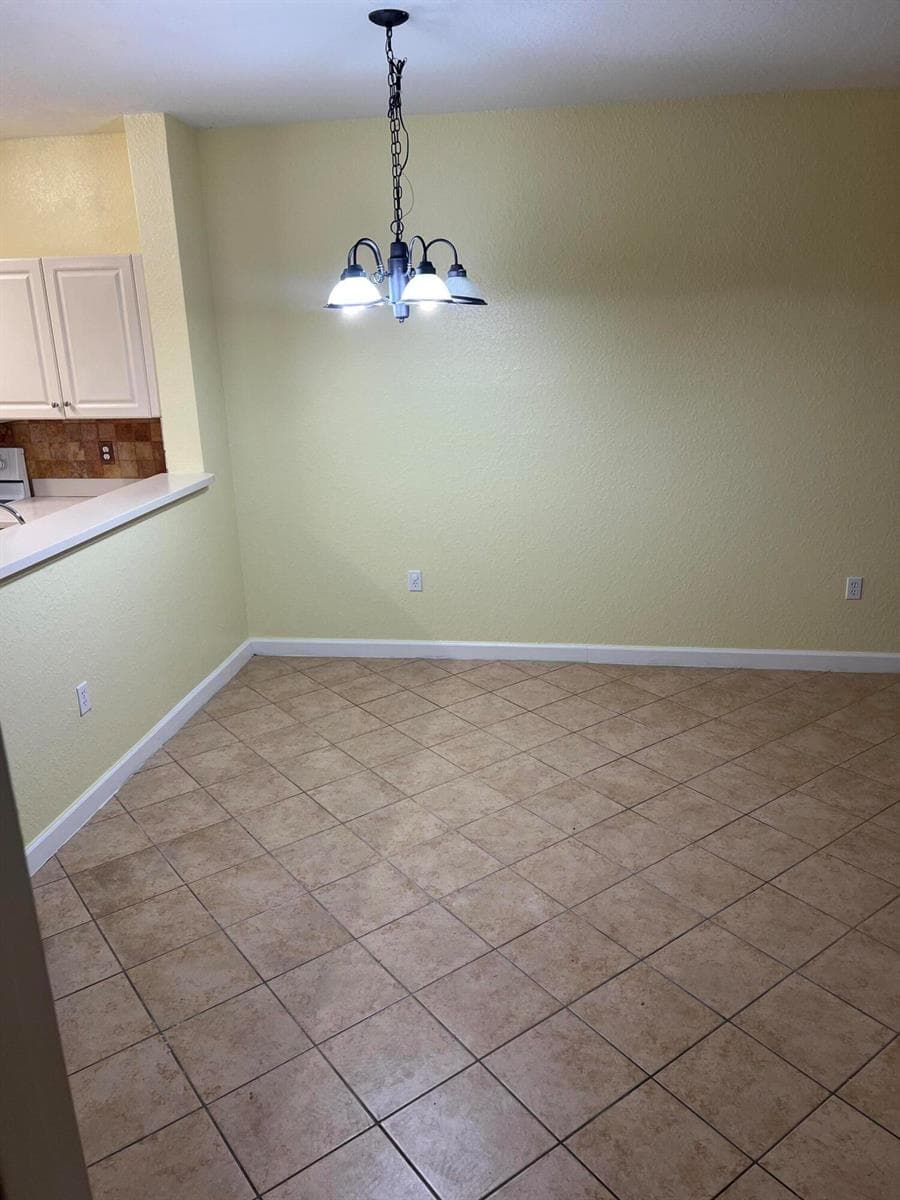 4113 NAPOLI LAKE Drive, Riviera Beach, FL 33410 — zdjęcie 3
