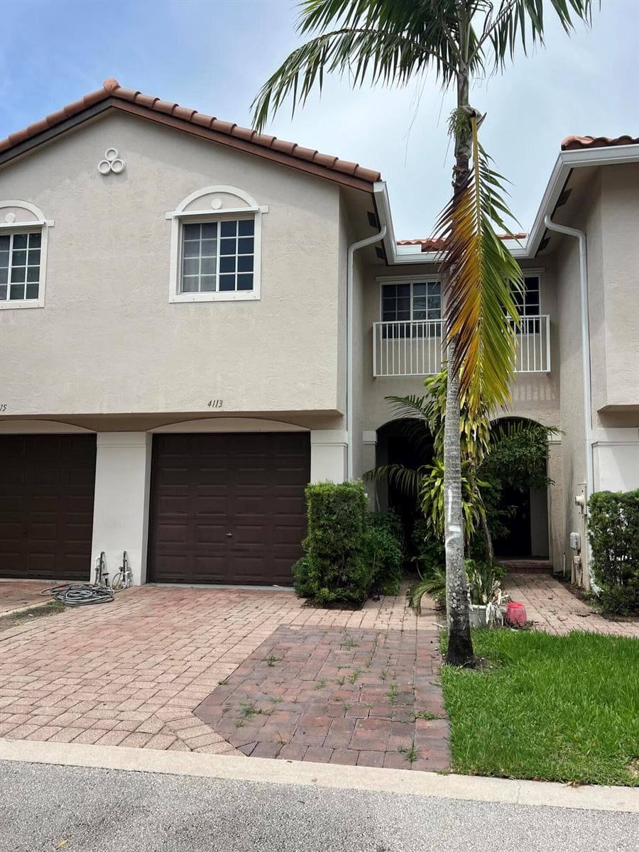 4113 NAPOLI LAKE Drive, Riviera Beach, FL 33410