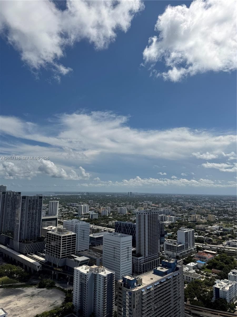 20 NE 11TH St # 3712B, Miami, FL 33132 — zdjęcie 5