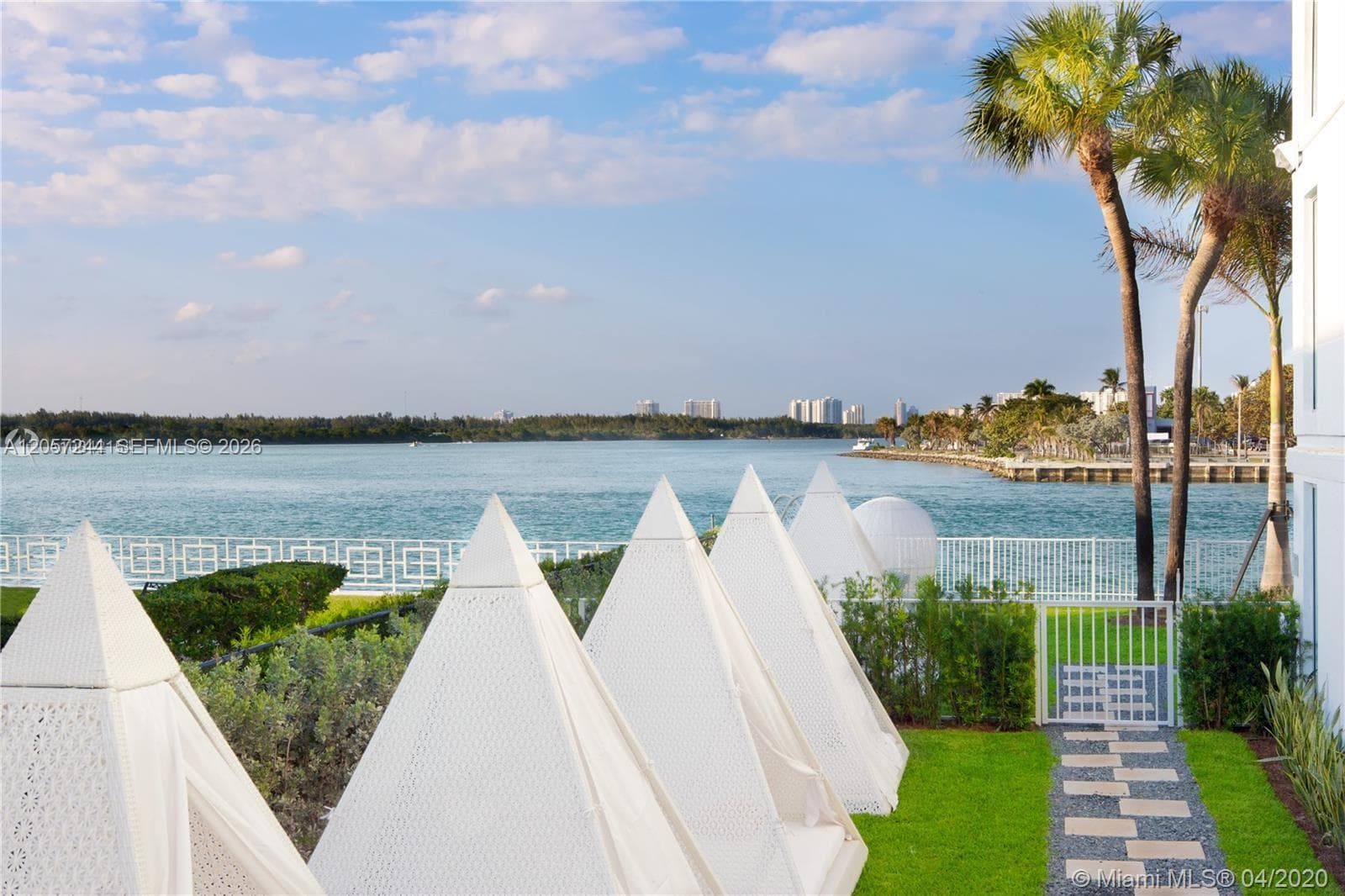 290 Bal Bay Dr # 108, Bal Harbour, FL 33154 — zdjęcie 3