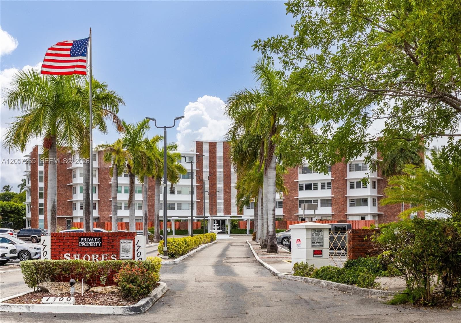 1700 NE 105th St # 214, Miami Shores, FL 33138
